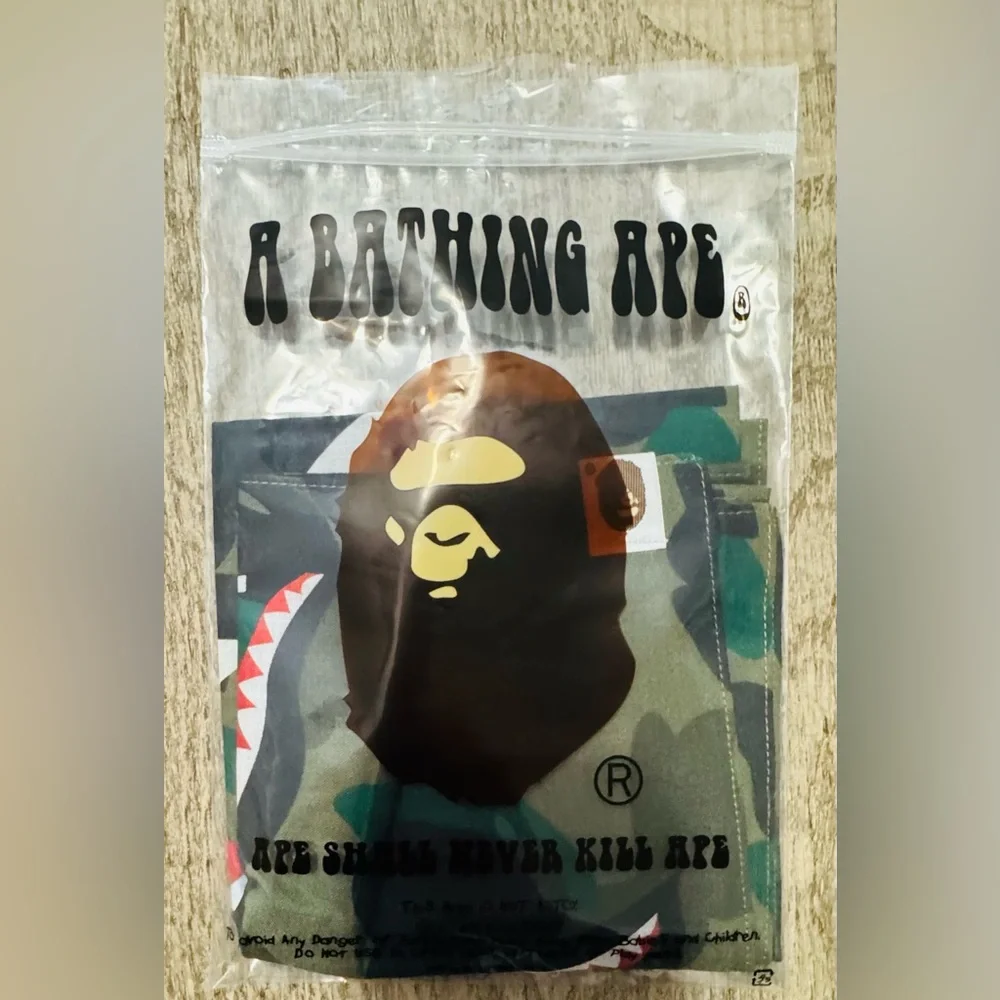 A BATHING APE BANDANA